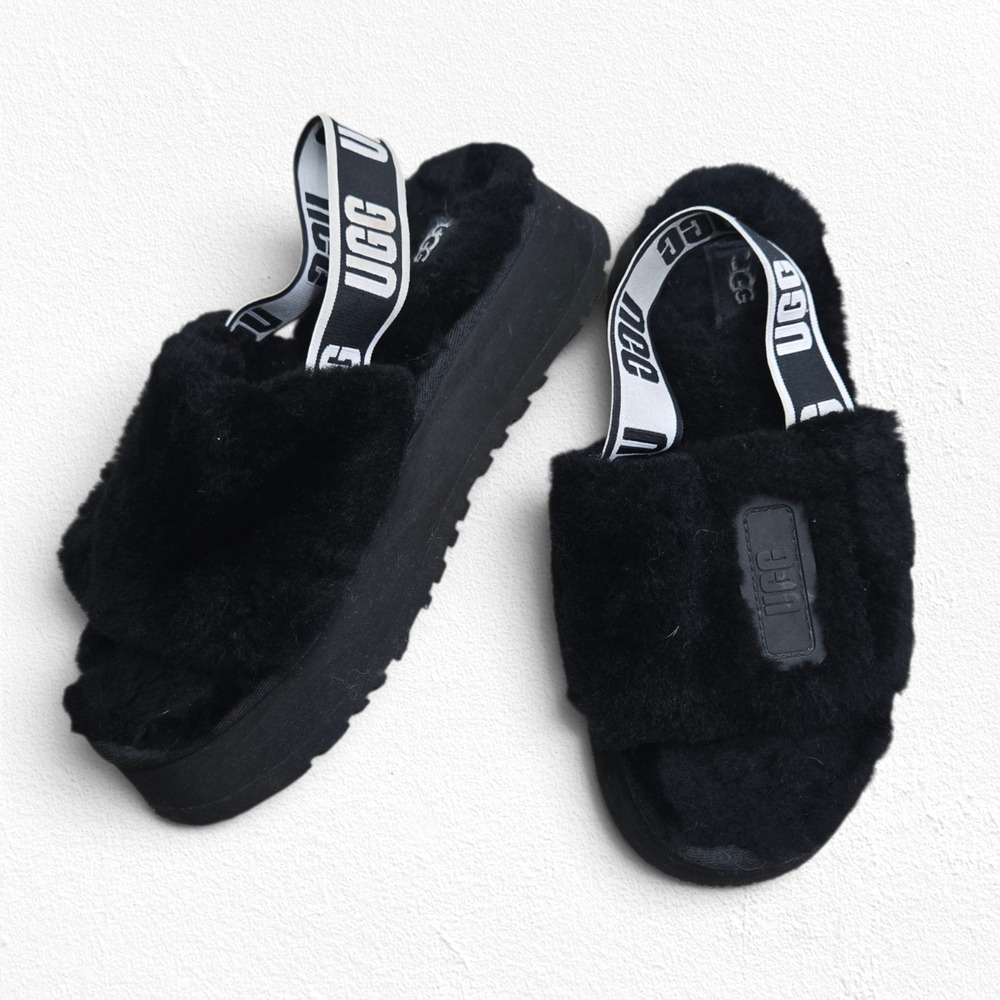 UGG Disco Slide Black Sheepskin Plush Platform Sandals Women Size 8 1112258